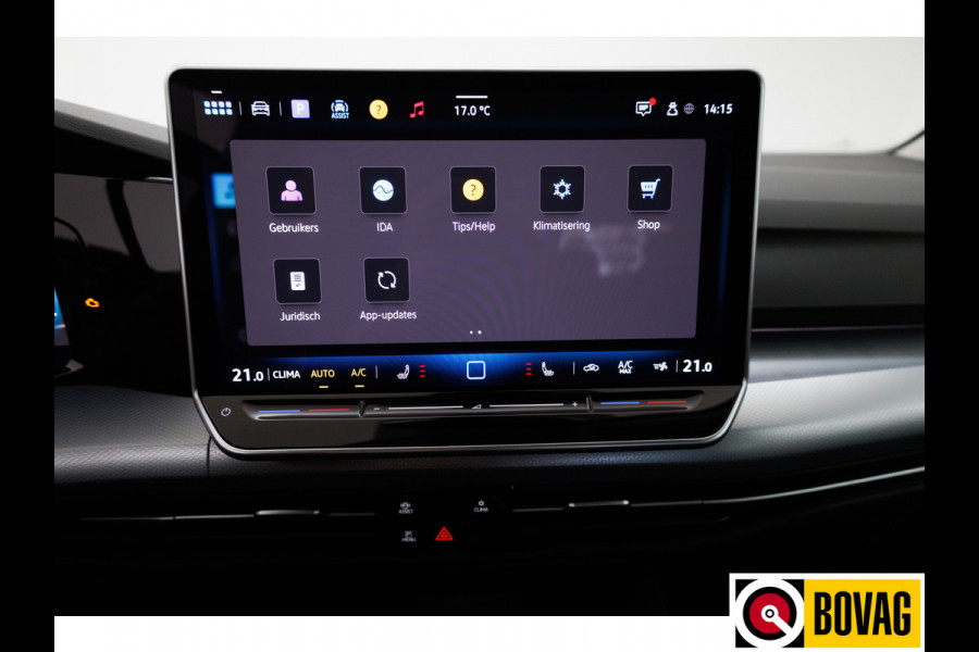 Volkswagen Golf 1.5 eTSI GOAL edition All-season | Navigatie | PDC V+A | Stoel- stuurverwarming Privacy glas, Travel Assist, Adaptive cruise, App-connect