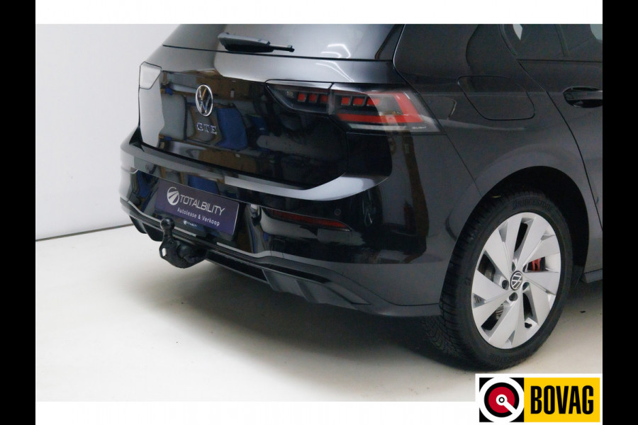 Volkswagen Golf 1.5 eHybrid GTE Black 272 PK automaat | IQ Led | Elec. trekhaak | Headup | Stoel- & stuurverw. | PDC V + A, Camera, App. connect, Navigatie, 131 KM actieradius (WLTP)