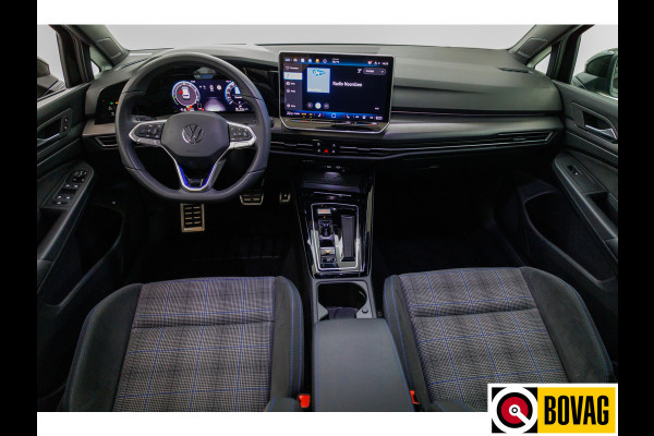 Volkswagen Golf 1.5 eHybrid GTE Black 272 PK automaat | IQ Led | Elec. trekhaak | Headup | Stoel- & stuurverw. | PDC V + A, Camera, App. connect, Navigatie, 131 KM actieradius (WLTP)