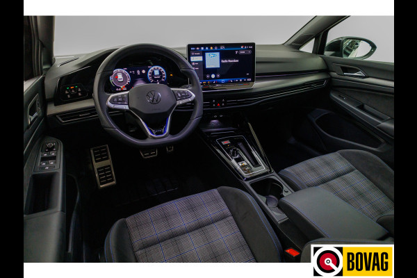 Volkswagen Golf 1.5 eHybrid GTE Black 272 PK automaat | IQ Led | Elec. trekhaak | Headup | Stoel- & stuurverw. | PDC V + A, Camera, App. connect, Navigatie, 131 KM actieradius (WLTP)