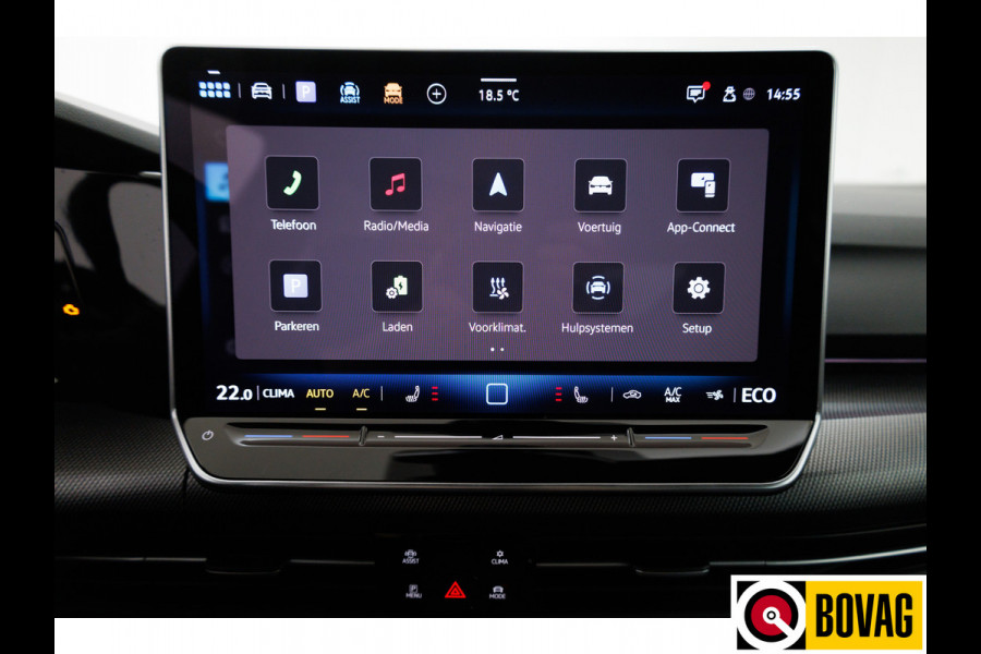 Volkswagen Golf 1.5 eHybrid GTE Black 272 PK automaat | IQ Led | Elec. trekhaak | Headup | Stoel- & stuurverw. | PDC V + A, Camera, App. connect, Navigatie, 131 KM actieradius (WLTP)