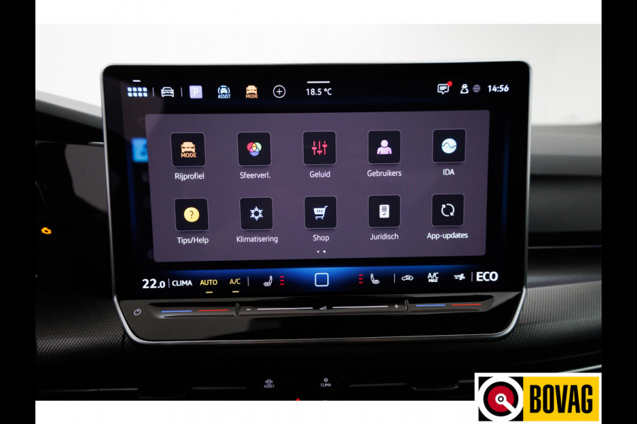 Volkswagen Golf 1.5 eHybrid GTE Black 272 PK automaat | IQ Led | Elec. trekhaak | Headup | Stoel- & stuurverw. | PDC V + A, Camera, App. connect, Navigatie, 131 KM actieradius (WLTP)