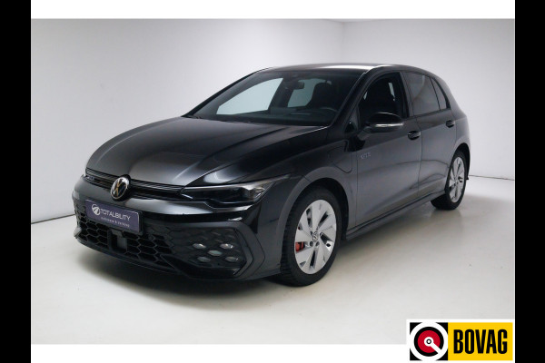Volkswagen Golf 1.5 eHybrid GTE Black 272 PK automaat | IQ Led | Elec. trekhaak | Headup | Stoel- & stuurverw. | PDC V + A, Camera, App. connect, Navigatie, 131 KM actieradius (WLTP)
