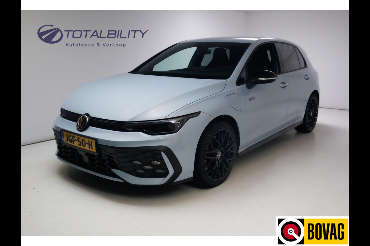 Volkswagen Golf 1.5 eHybrid GTE Black 272 PK automaat | IQ Led | Elec. trekhaak | Headup | Stoel- & stuurverw. | PDC V + A, Camera, App. connect, Navigatie, 131 KM actieradius (WLTP)