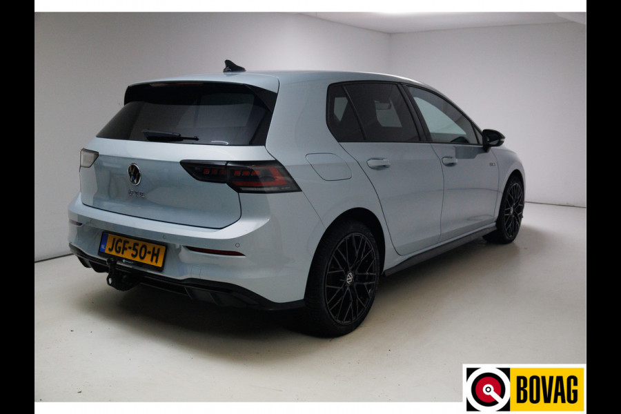Volkswagen Golf 1.5 eHybrid GTE Black 272 PK automaat | IQ Led | Elec. trekhaak | Headup | Stoel- & stuurverw. | PDC V + A, Camera, App. connect, Navigatie, 131 KM actieradius (WLTP)