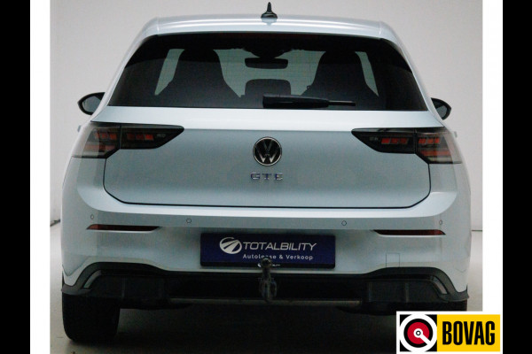 Volkswagen Golf 1.5 eHybrid GTE Black 272 PK automaat | IQ Led | Elec. trekhaak | Headup | Stoel- & stuurverw. | PDC V + A, Camera, App. connect, Navigatie, 131 KM actieradius (WLTP)
