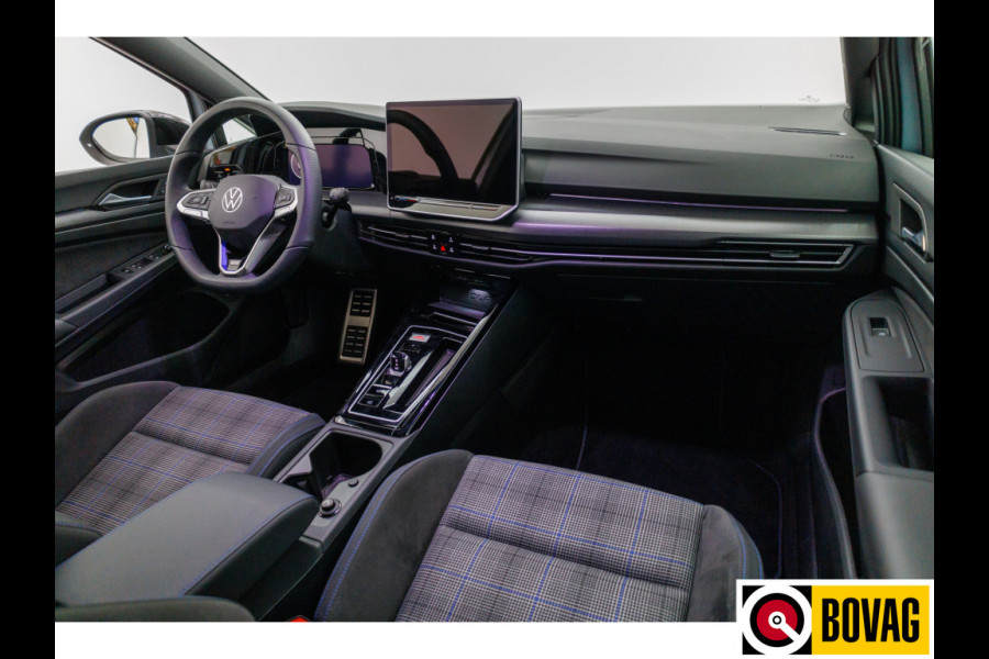 Volkswagen Golf 1.5 eHybrid GTE Black 272 PK automaat | IQ Led | Elec. trekhaak | Headup | Stoel- & stuurverw. | PDC V + A, Camera, App. connect, Navigatie, 131 KM actieradius (WLTP)