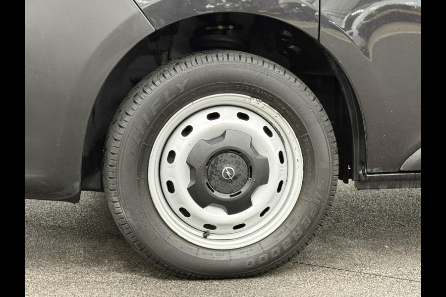 Opel Vivaro 1.6 CDTI L2H1 Dubbele Cabine Edition Airco Cruise Control Navigatie Imperiaal Trekhaak APK t/m 10-'26