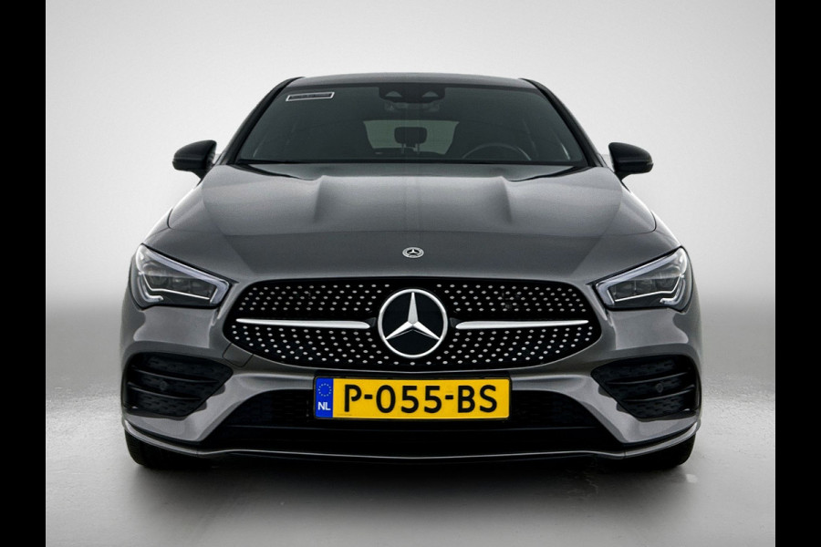 Mercedes-Benz CLA-Klasse Shooting Brake 250 e Business Solution AMG Limited 5 spaaks lichtmetalen velgen | MBUX wide screen | Navigatie | Parking support met camera achter | Inclusief 24 maanden MB Certified garantie voor Europa.