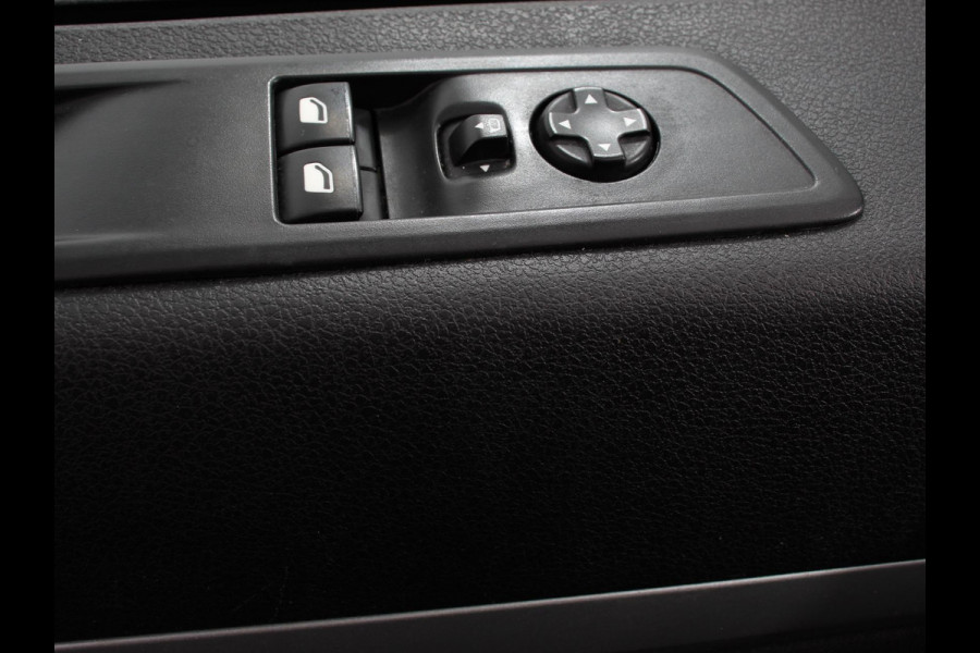 Peugeot Expert 2.0 BlueHDI 180pk Automaat L3 Premium DC | Navigatie | Bluetooth |Lichtmetalen Velgen | Look pakket | Airco | Trekhaak