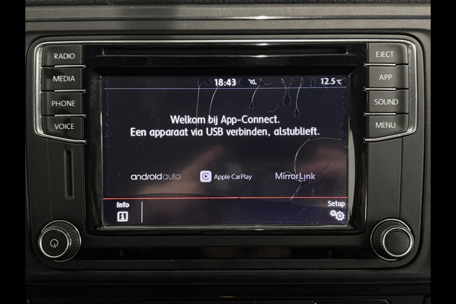 Volkswagen Transporter T6 L2H1 102pk Dubbele cabine Airco Cruise control Trekhaak Euro6 Bluetooth