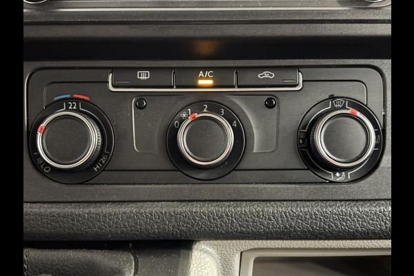 Volkswagen Transporter T6 L2H1 102pk Dubbele cabine Airco Cruise control Trekhaak Euro6 Bluetooth