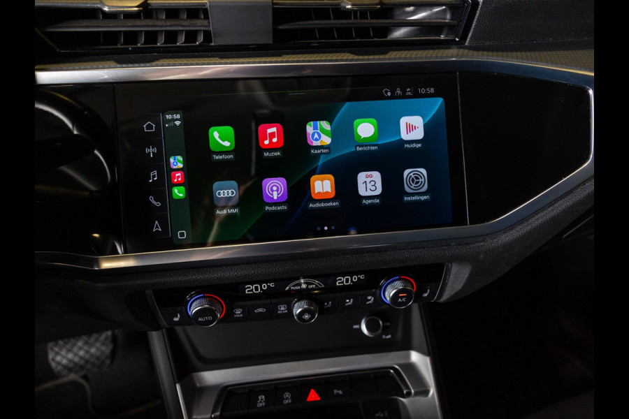 Audi Q3 35 TFSI S edition / 150pk / Trekhaak / Stoelverwarming / Achteruitrij camera /