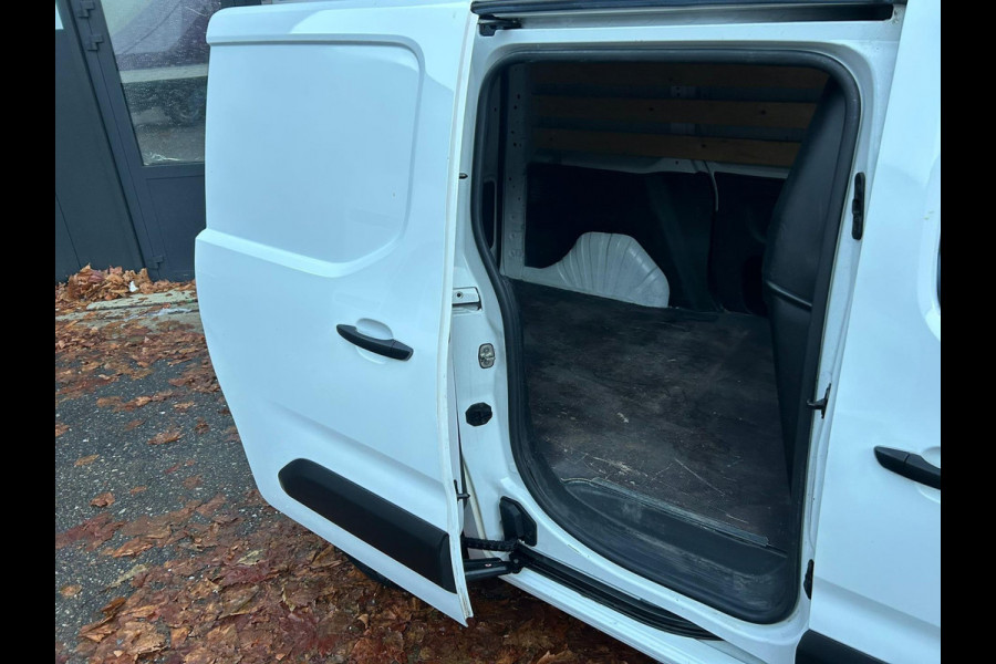 Opel Combo 1.5D /navi/euro6