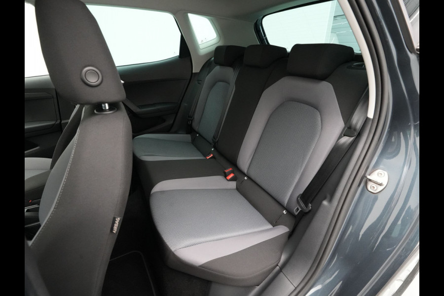 Seat Arona 1.0 TSI 95pk Style Business Intense Navigatie Camera Acc Side ass. Argon