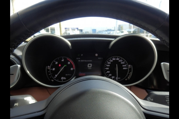Alfa Romeo Giulia 2.2 Sprint I Automaat I 240 pk* I Schuif/kantel dak I Adp. crui