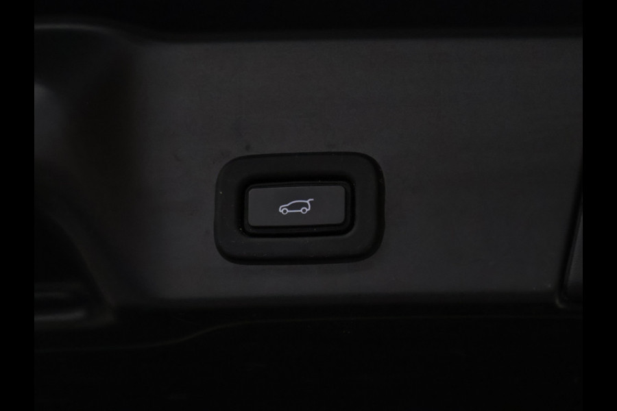 Land Rover Range Rover Evoque 1.5 P300e AWD R-Dynamic HSE [TREKHAAK, SCHUIFKANTELDAK, CAMERA, PDC V+A, APPLE CARPLAY, ANDROID AUTO, MERIDIAN, ELECTRISCHE STOELEN, CRUISE CONTROL, NIEUWSTAAT]