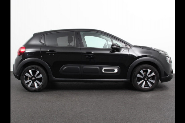 Citroën C3 1.2 PureTech Max Automaat  Airco Navigatie d.m.v.Apple carplay / Android Auto Parksensoren Lichtmetalen Velgen