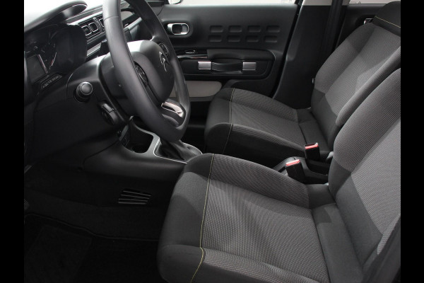 Citroën C3 1.2 PureTech Max Automaat  Airco Navigatie d.m.v.Apple carplay / Android Auto Parksensoren Lichtmetalen Velgen