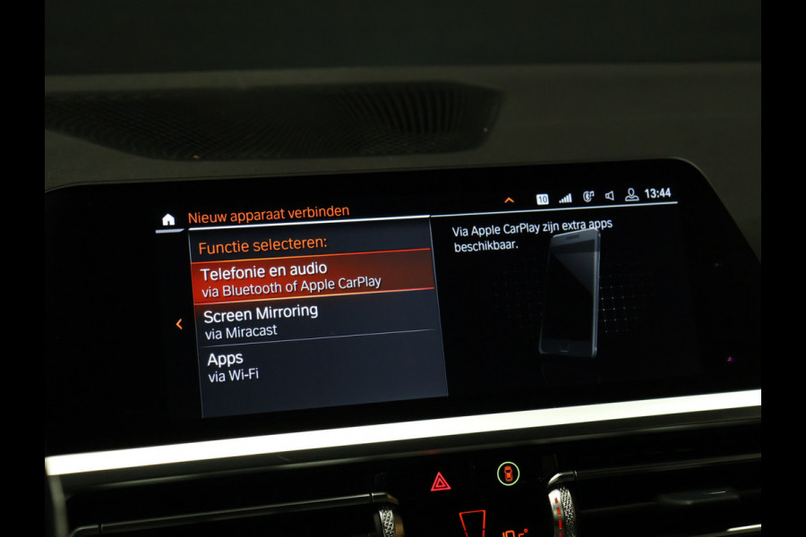 BMW 3 Serie Touring 330i High Executive NW TYPE [APPLE CARPLAY, PDC V+A, CRUISE CONTROL, HARMAN/KARDON, STOELVERWARMING, AUTOMATISCHE ACHTERKLEP, AUTOMATISCHE AIRCO, NIEUWSTAAT]