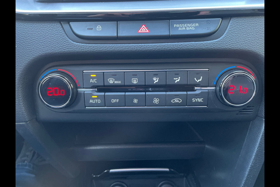 Kia Xceed 1.0 T-GDi DynamicLine | Trekhaak | Navi | Camera | Clima | Parkeersensoren achter