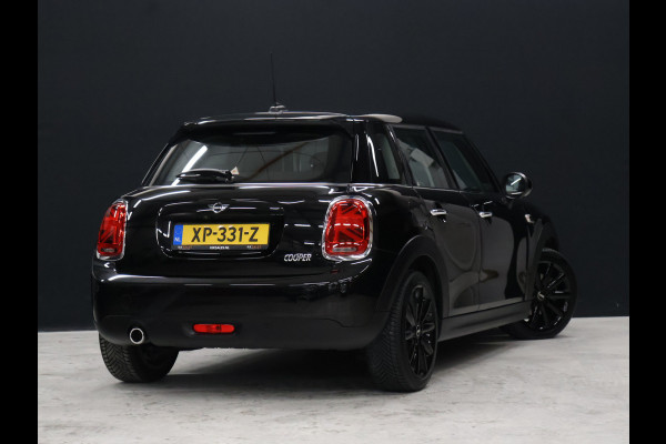 MINI Mini 1.5 Cooper Chili [CAMERA, APPLE CARPLAY, LM VELGEN, LED, HARMAN/KARDON, PDC V+A, CRUISE CONTROL, AUTOMATISCHE AIRCO, NIEUWSTAAT]