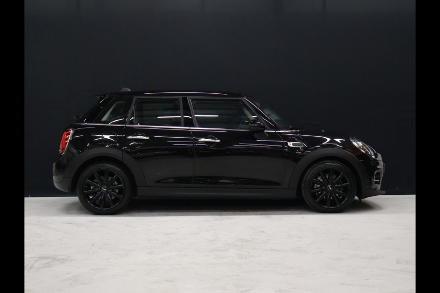 MINI Mini 1.5 Cooper Chili [CAMERA, APPLE CARPLAY, LM VELGEN, LED, HARMAN/KARDON, PDC V+A, CRUISE CONTROL, AUTOMATISCHE AIRCO, NIEUWSTAAT]