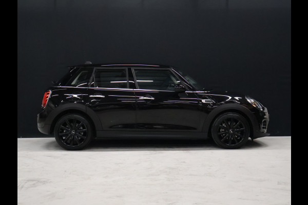 MINI Mini 1.5 Cooper Chili [CAMERA, APPLE CARPLAY, LM VELGEN, LED, HARMAN/KARDON, PDC V+A, CRUISE CONTROL, AUTOMATISCHE AIRCO, NIEUWSTAAT]