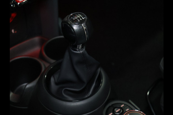 MINI Mini 1.5 Cooper Chili [CAMERA, APPLE CARPLAY, LM VELGEN, LED, HARMAN/KARDON, PDC V+A, CRUISE CONTROL, AUTOMATISCHE AIRCO, NIEUWSTAAT]