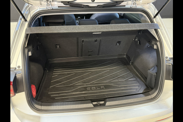 Volkswagen Golf 1.5 TSI Life Business | Memory stoelen | Camera | Full LED | Apple Carplay