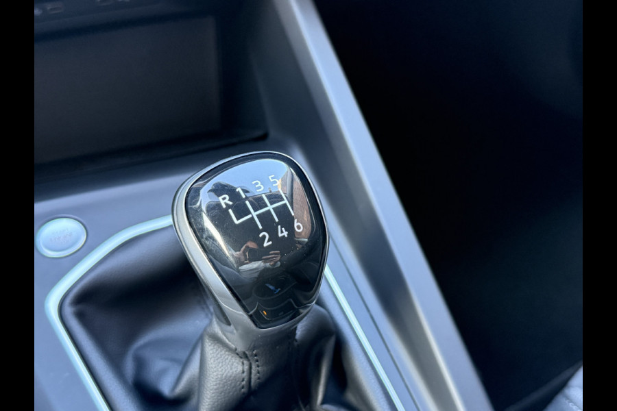 Volkswagen Golf 1.5 TSI Life Business | Memory stoelen | Camera | Full LED | Apple Carplay