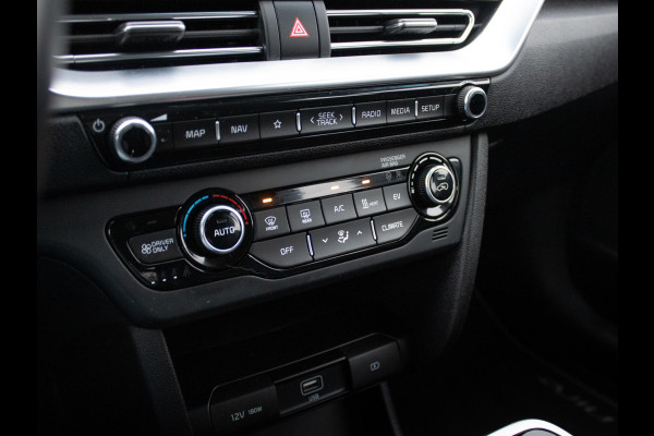 Kia e-Niro DynamicLine 64 kWh | Keyless | Camera | Navigatie | Carplay | DAB+ |