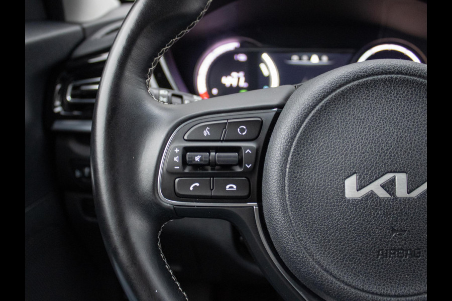 Kia e-Niro DynamicLine 64 kWh | Keyless | Camera | Navigatie | Carplay | DAB+ |