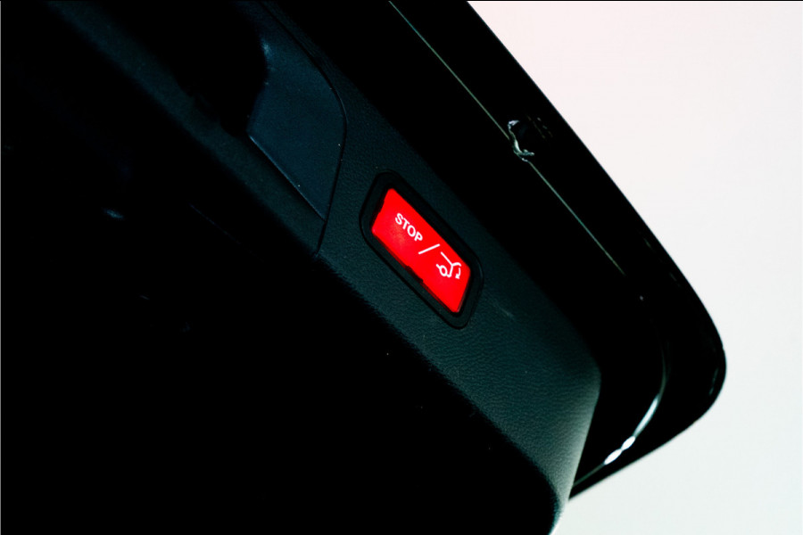 Mercedes-Benz GLC 300e 4MATIC AMG 320PK | Pano | Sfeer | Leder | Stoelverw.+vent. | 12 MND Garantie