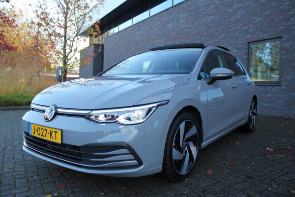 Volkswagen Golf 1.5 eTSI Style