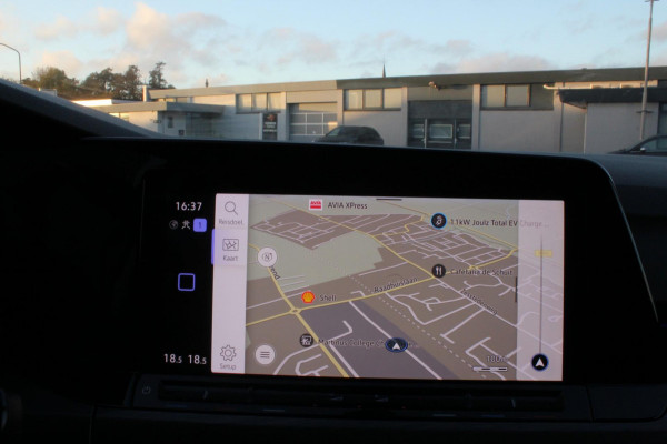 Volkswagen Golf 1.5 eTSI Style