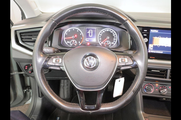 Volkswagen Polo 1.0 TSI Comfortline 95 pk | Navigatie | Parkeersensoren | Adaptieve cruise control | Apple Carplay/Android Auto |