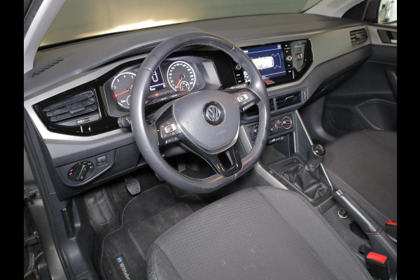 Volkswagen Polo 1.0 TSI Comfortline 95 pk | Navigatie | Parkeersensoren | Adaptieve cruise control | Apple Carplay/Android Auto |