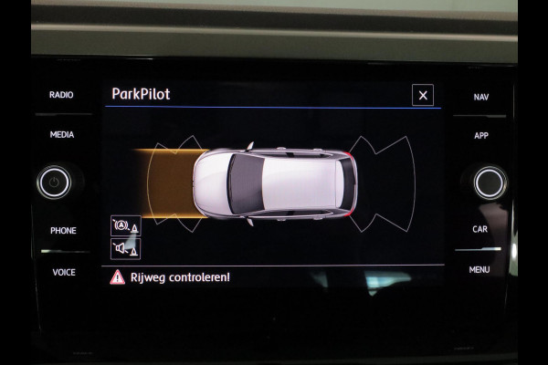 Volkswagen Polo 1.0 TSI Comfortline 95 pk | Navigatie | Parkeersensoren | Adaptieve cruise control | Apple Carplay/Android Auto |