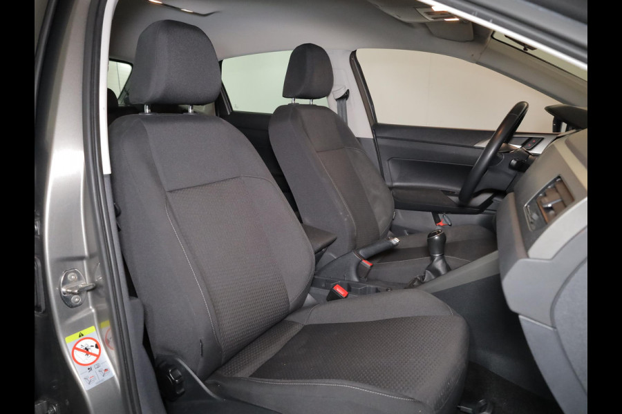 Volkswagen Polo 1.0 TSI Comfortline 95 pk | Navigatie | Parkeersensoren | Adaptieve cruise control | Apple Carplay/Android Auto |