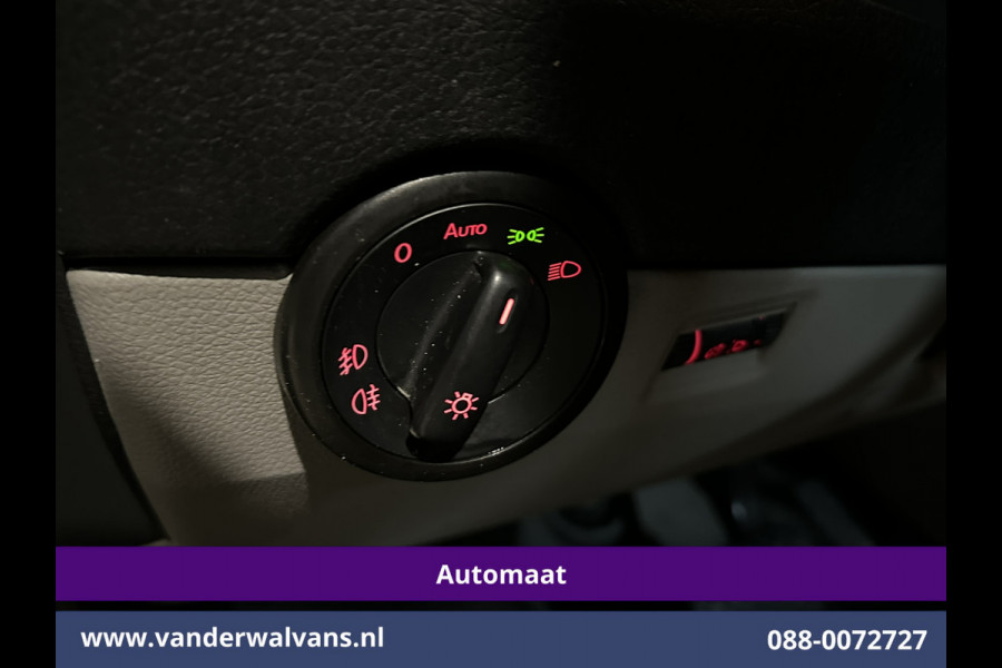 Volkswagen Transporter 2.0 TDI 150pk Automaat L2H1 Inrichting Euro6 Airco | Camera | Navigatie | Cruisecontrol | LM velgen 2500kg Trekhaak, Parkeersensoren, Achterklep