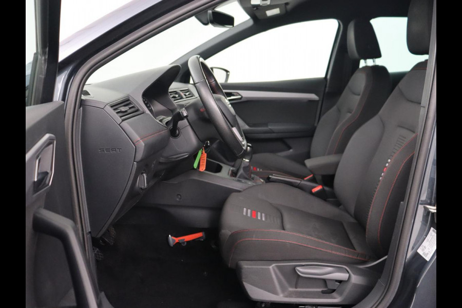 Seat Ibiza 1.0 TSI FR Intense | Trekhaak | Camera | Carplay | Navigatie | Climate control | Parkeerhulp | Cruise control