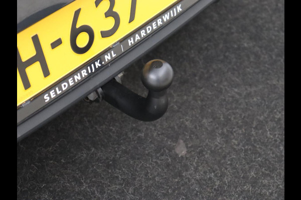 Seat Ibiza 1.0 TSI FR Intense | Trekhaak | Camera | Carplay | Navigatie | Climate control | Parkeerhulp | Cruise control