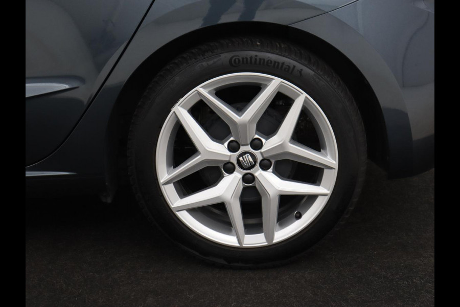 Seat Ibiza 1.0 TSI FR Intense | Trekhaak | Camera | Carplay | Navigatie | Climate control | Parkeerhulp | Cruise control