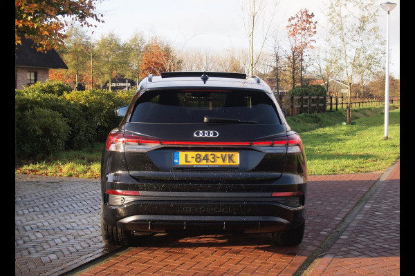 Audi Q4 e-tron 40 Launch edition S Competition 77 kWh | 2X S-Line | Panoramadak | Camera | Sonos | Sfeerverlichting |