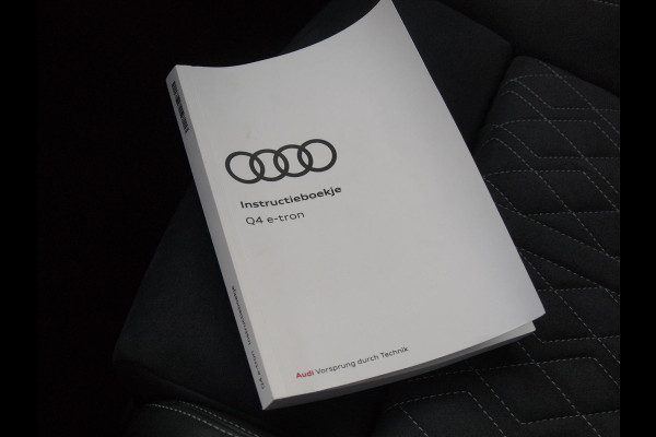 Audi Q4 e-tron 40 Launch edition S Competition 77 kWh | 2X S-Line | Panoramadak | Camera | Sonos | Sfeerverlichting |