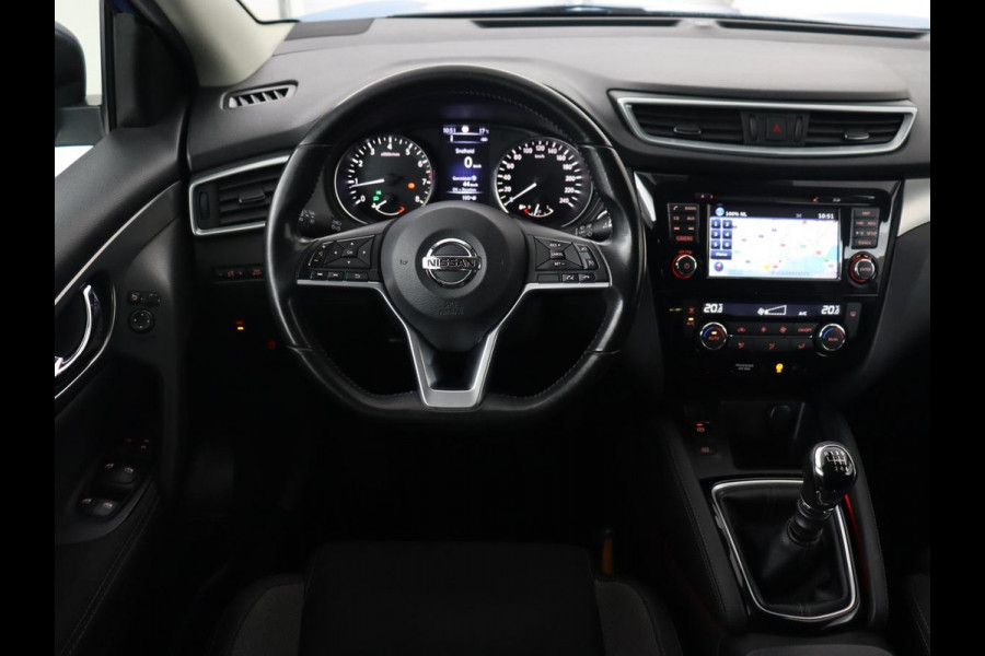 Nissan QASHQAI 1.2 N-Connecta | Panoramadak | Trekhaak | 360 Camera | Navigatie | Keyless | Climate control | Cruise control