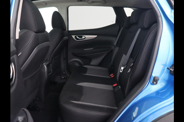 Nissan QASHQAI 1.2 N-Connecta | Panoramadak | Trekhaak | 360 Camera | Navigatie | Keyless | Climate control | Cruise control