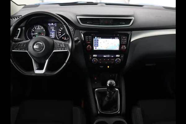 Nissan QASHQAI 1.2 N-Connecta | Panoramadak | Trekhaak | 360 Camera | Navigatie | Keyless | Climate control | Cruise control