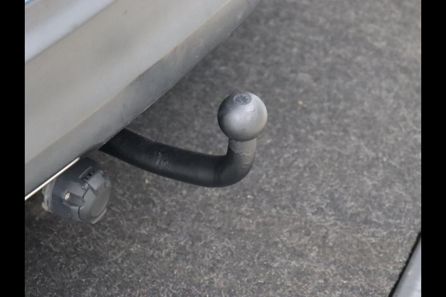 Nissan QASHQAI 1.2 N-Connecta | Panoramadak | Trekhaak | 360 Camera | Navigatie | Keyless | Climate control | Cruise control